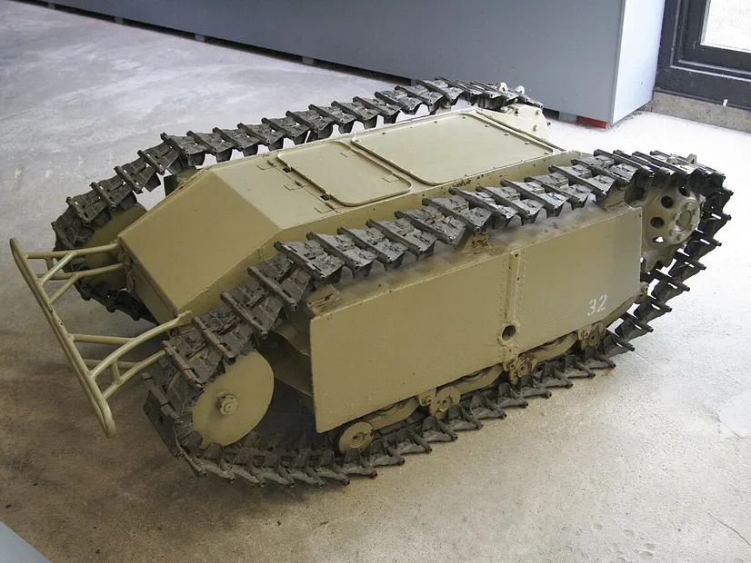 Ground (UGV) military drones
